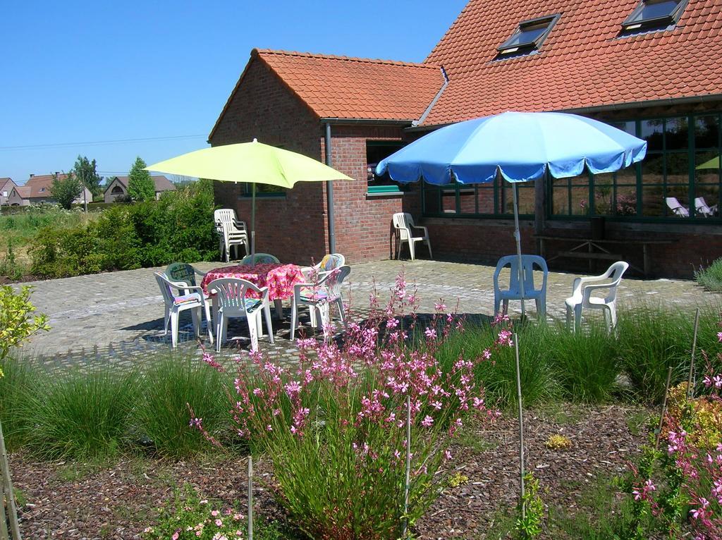 Ferme Du Charme Villa Moustier Kültér fotó
